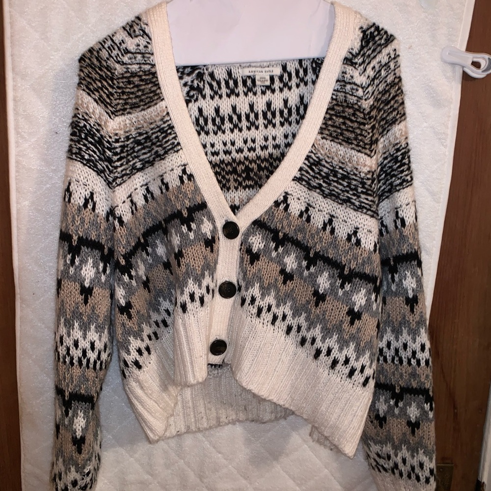 American eagle cropped cardigan